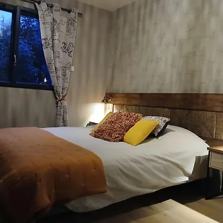 La Des Pilotis Villa *